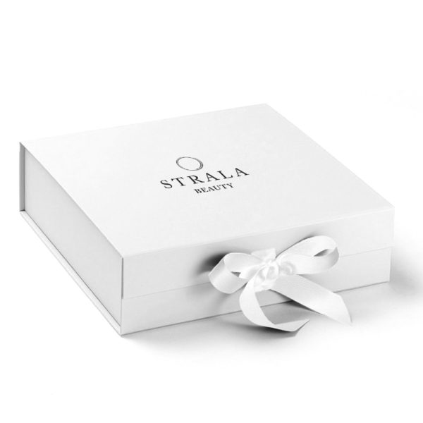 Gift Wrapping Box (closed)
