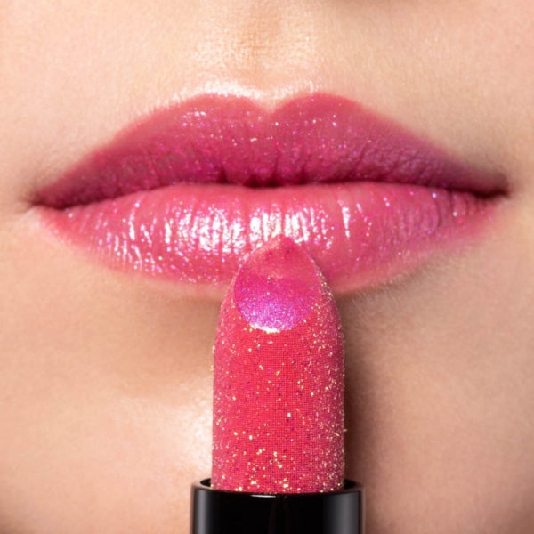 artdeco lip jewels pink positive (model)