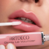 Artdeco glossy lip volumiser (model)